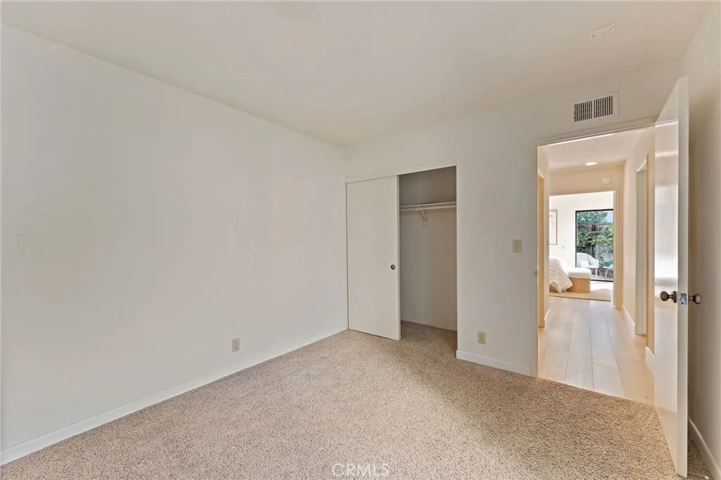 1 Holly, Irvine, California 92612 home-pic-24