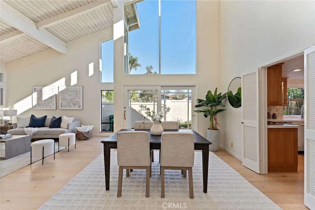 1 Holly, Irvine, California 92612 home-pic-4