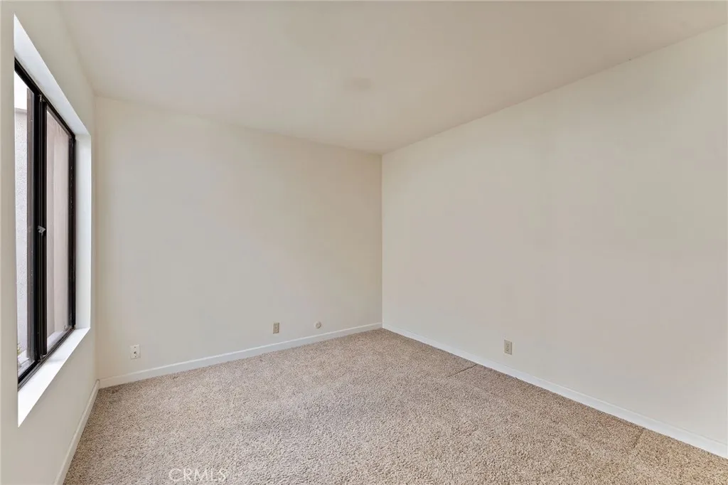 1 Holly, Irvine, California 92612 home-pic-23