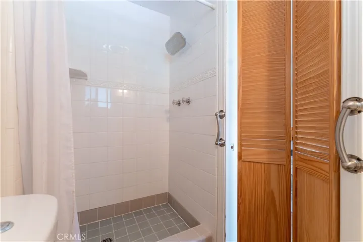 Primary 3/4 Bath