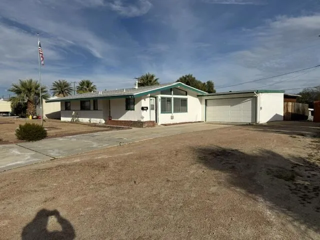 84619 11th Street, Trona, California 93562 home-pic-1