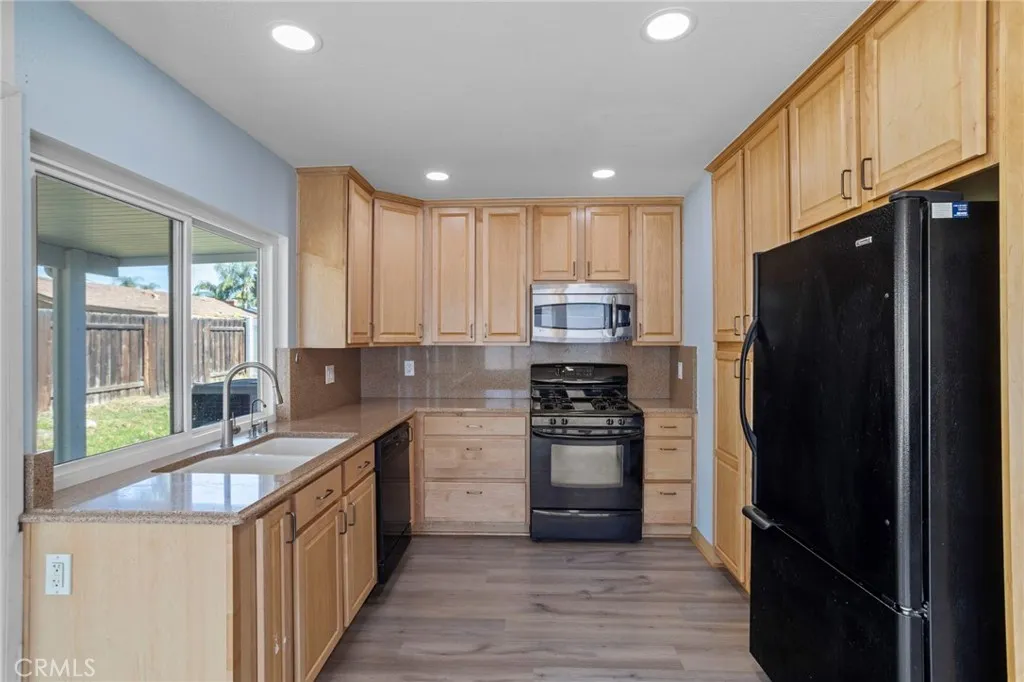 9269 Delano, Riverside, California 92503 home-pic-11