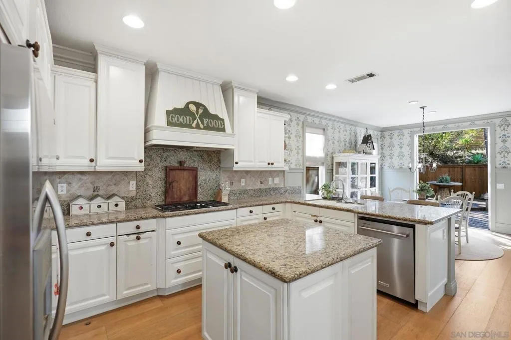 13248 Deer Canyon Place, San Diego, California 92129 home-pic-16