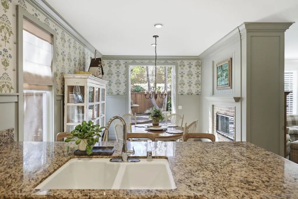 13248 Deer Canyon Place, San Diego, California 92129 home-pic-17