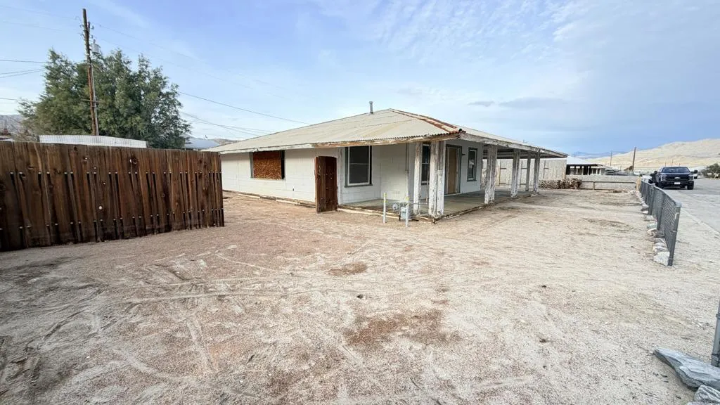 82962 Panamint Avenue, Trona, California 93562 home-pic-2