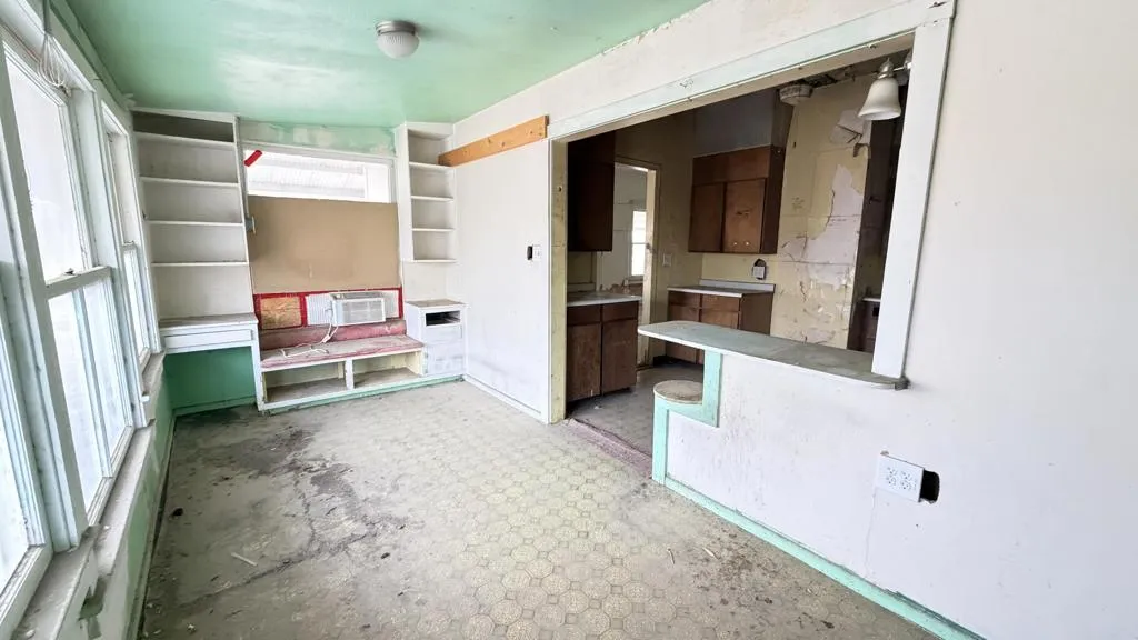 82962 Panamint Avenue, Trona, California 93562 home-pic-15