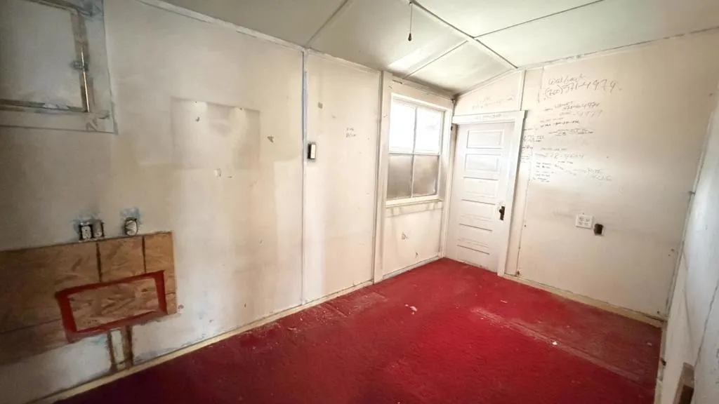 82962 Panamint Avenue, Trona, California 93562 home-pic-30