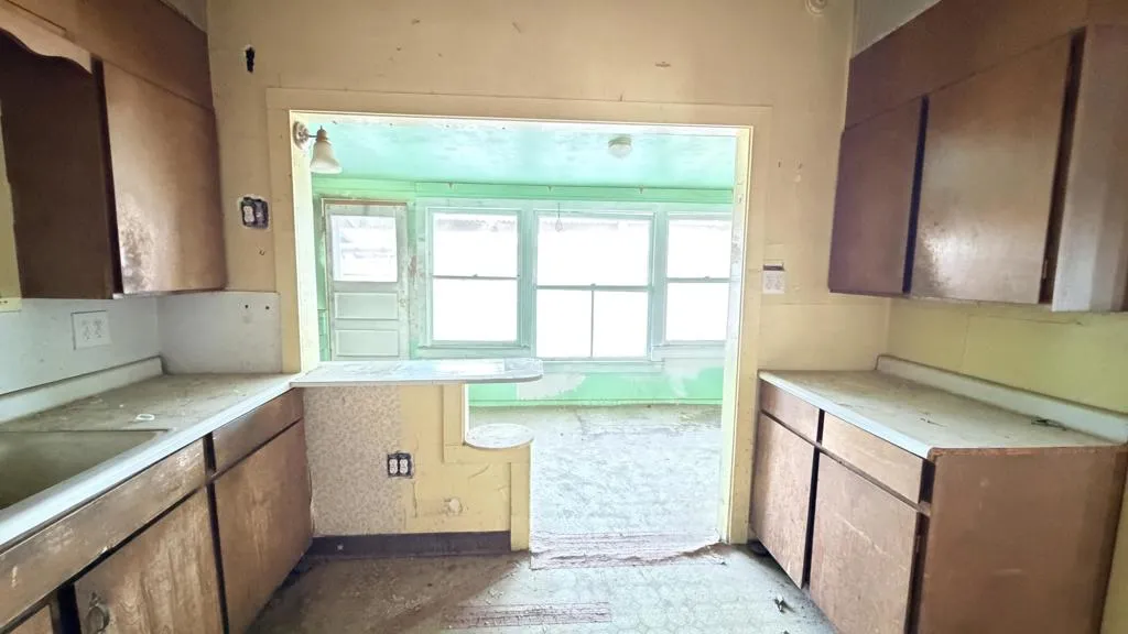 82962 Panamint Avenue, Trona, California 93562 home-pic-13