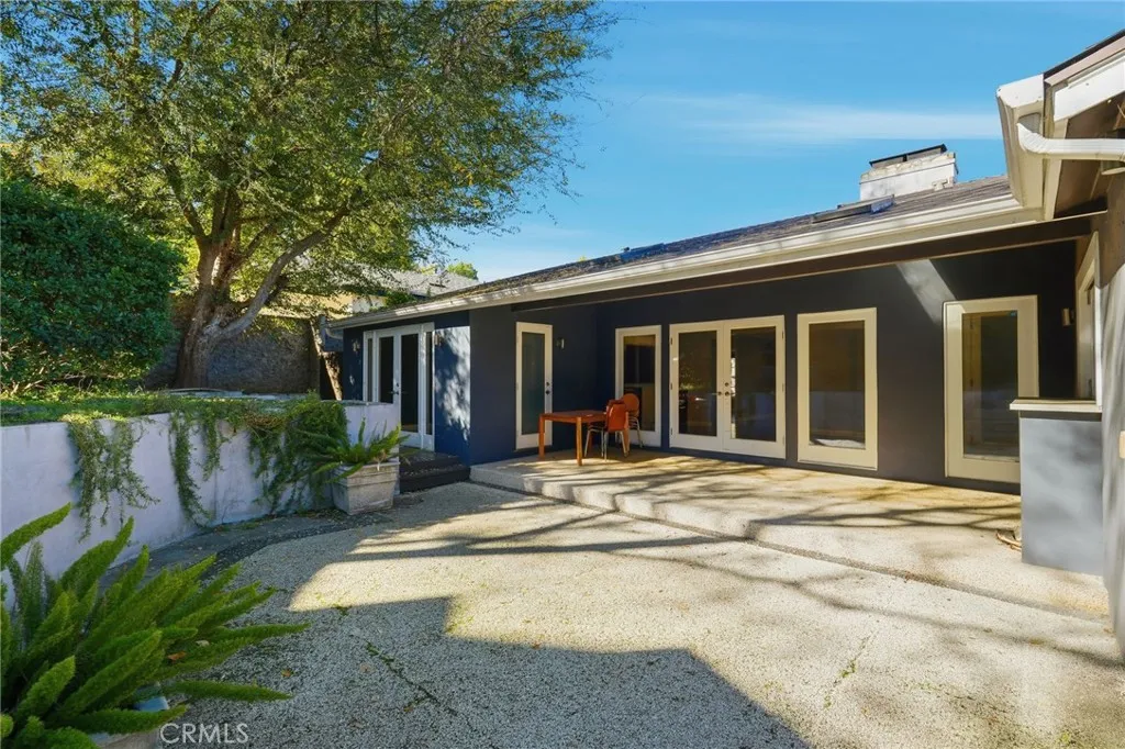 3148 Barbara Court, Los Angeles, California 90068 home-pic-32
