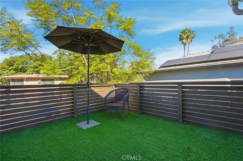3148 Barbara Court, Los Angeles, California 90068 home-pic-15