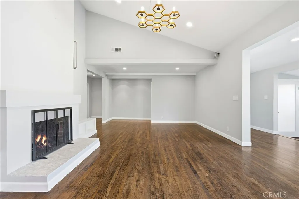 3148 Barbara Court, Los Angeles, California 90068 home-pic-11