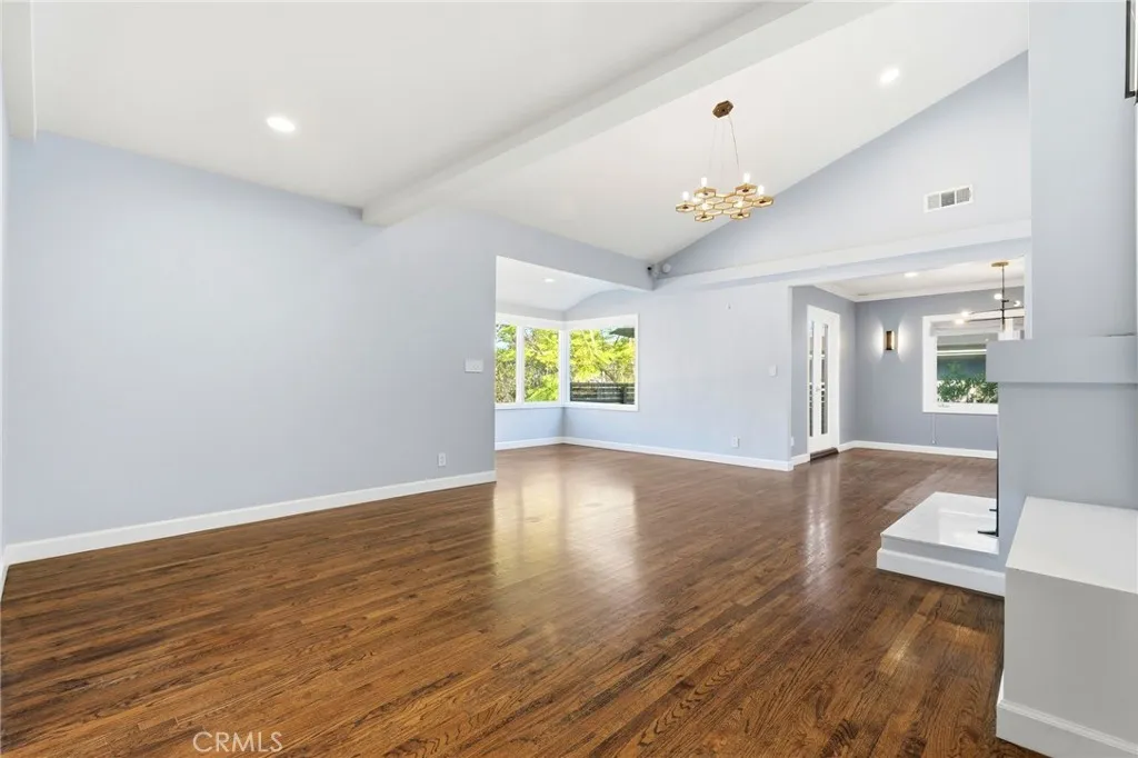 3148 Barbara Court, Los Angeles, California 90068 home-pic-12