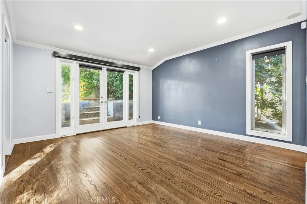 3148 Barbara Court, Los Angeles, California 90068 home-pic-6
