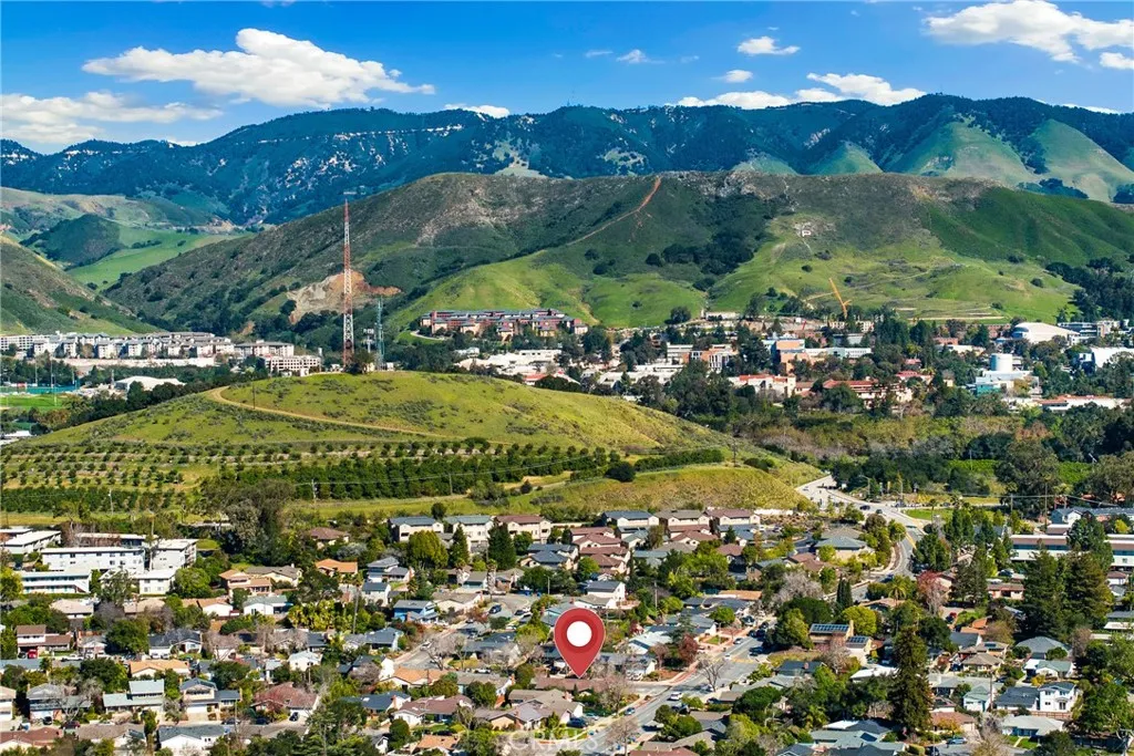 504 Cuesta Drive, San Luis Obispo, California 93405 home-pic-2