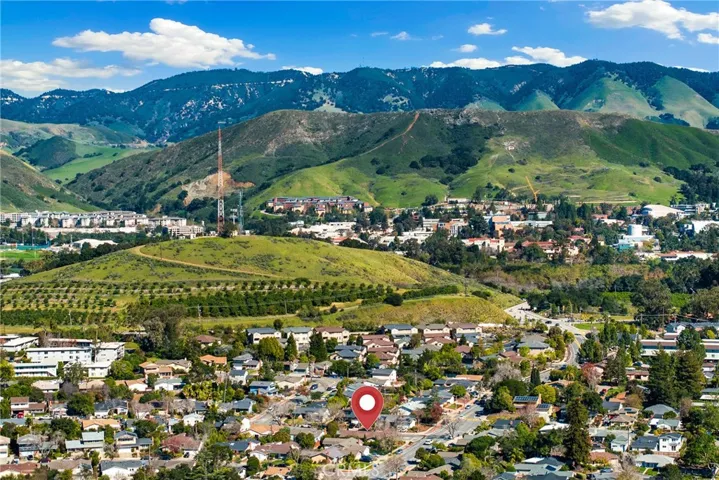 504 Cuesta Drive, San Luis Obispo, California 93405