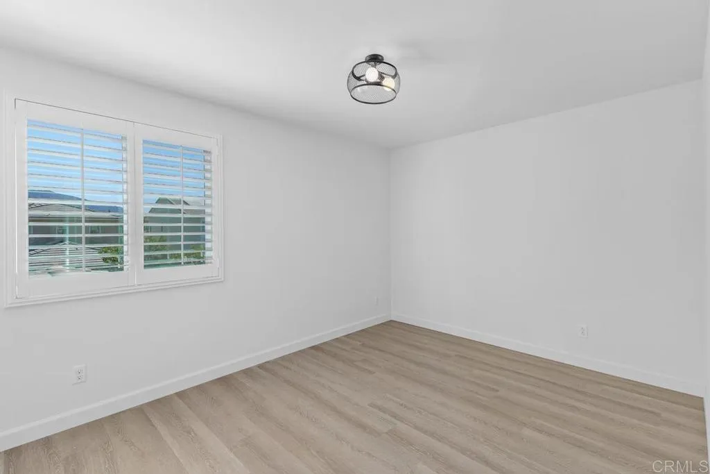 10449 Nighthawk Court, Moreno Valley, California 92557 home-pic-18