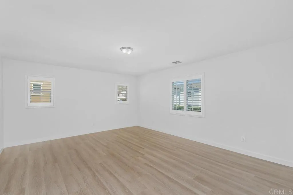 10449 Nighthawk Court, Moreno Valley, California 92557 home-pic-22