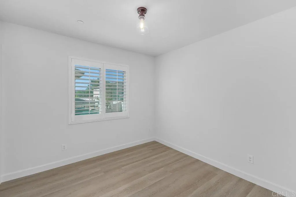 10449 Nighthawk Court, Moreno Valley, California 92557 home-pic-19