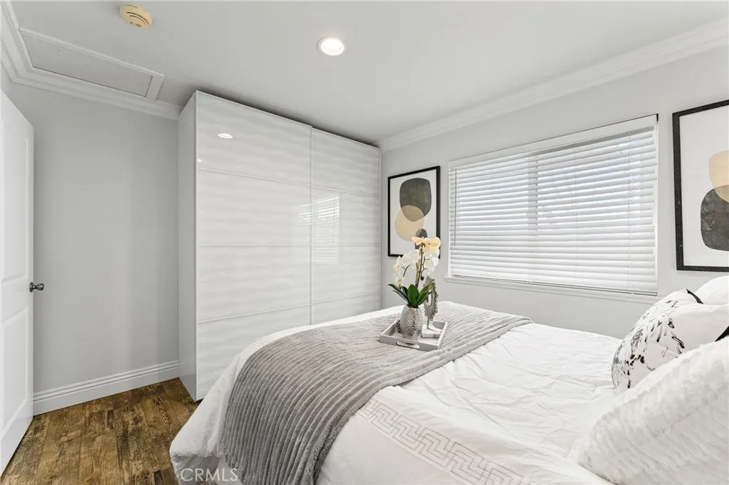 24222 Ontario, Lake Forest, California 92630 home-pic-27