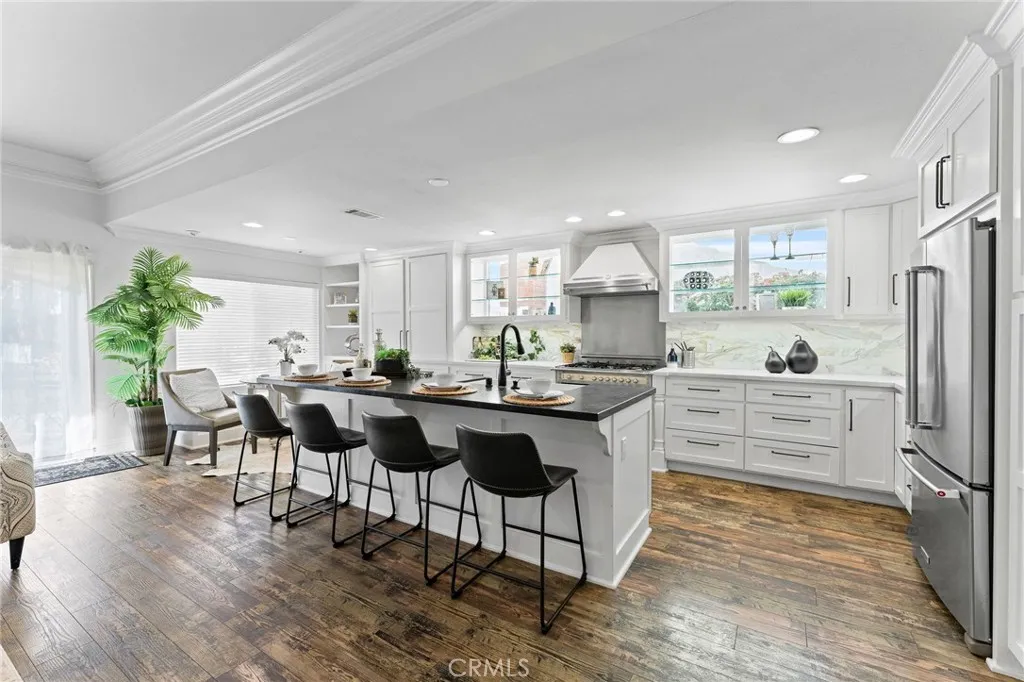 24222 Ontario, Lake Forest, California 92630 home-pic-13