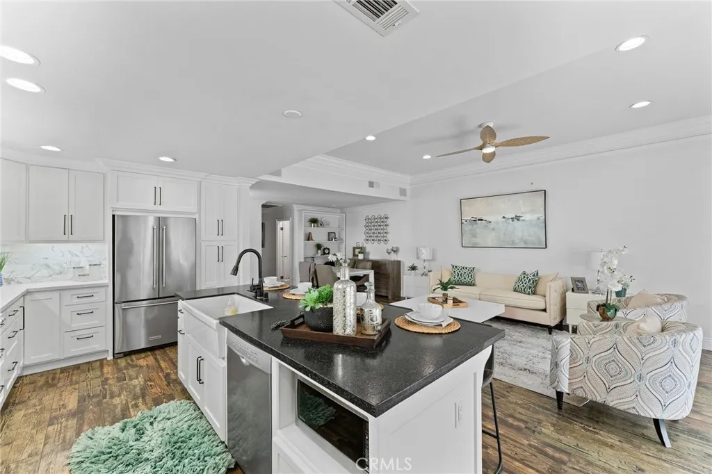 24222 Ontario, Lake Forest, California 92630 home-pic-19