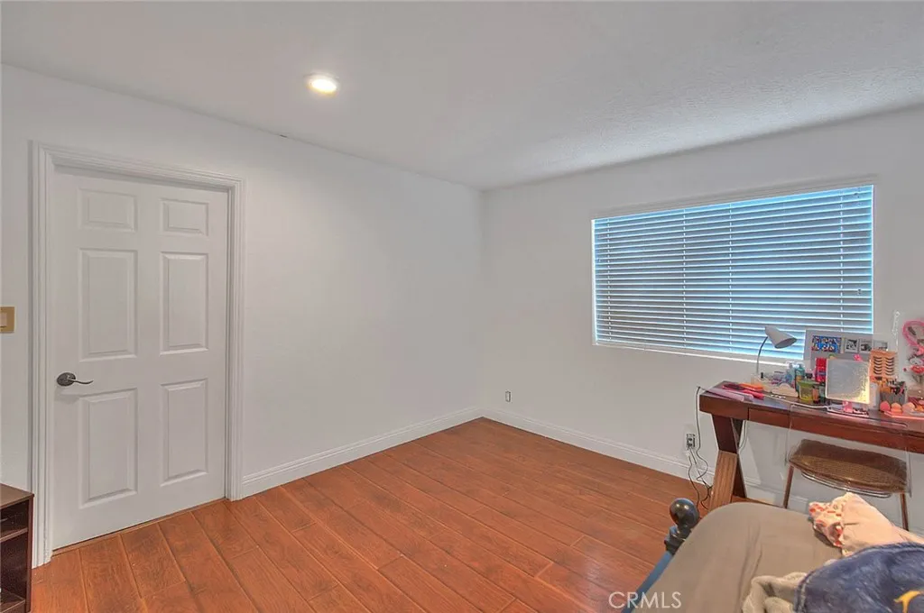 8529 Nielson, Phelan, California 92371 home-pic-36