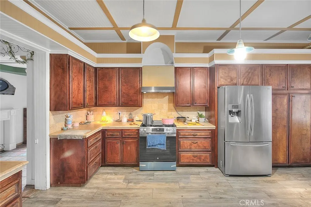 8529 Nielson, Phelan, California 92371 home-pic-9