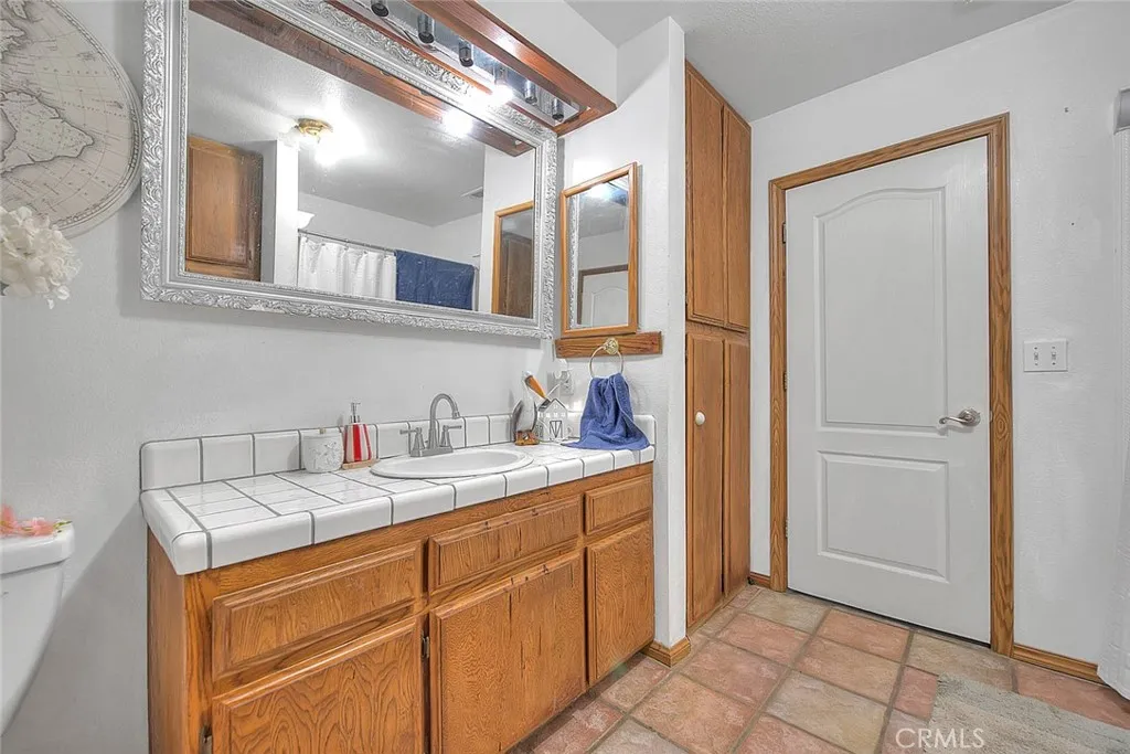 8529 Nielson, Phelan, California 92371 home-pic-23