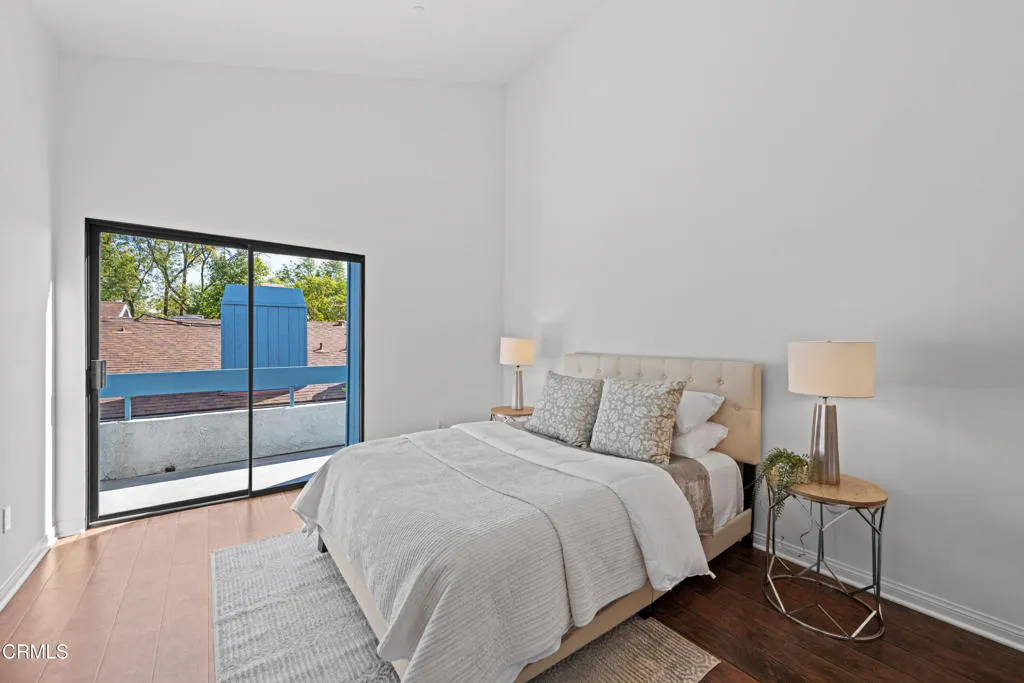 355 S Marengo Avenue 402, Pasadena, California 91101 home-pic-15