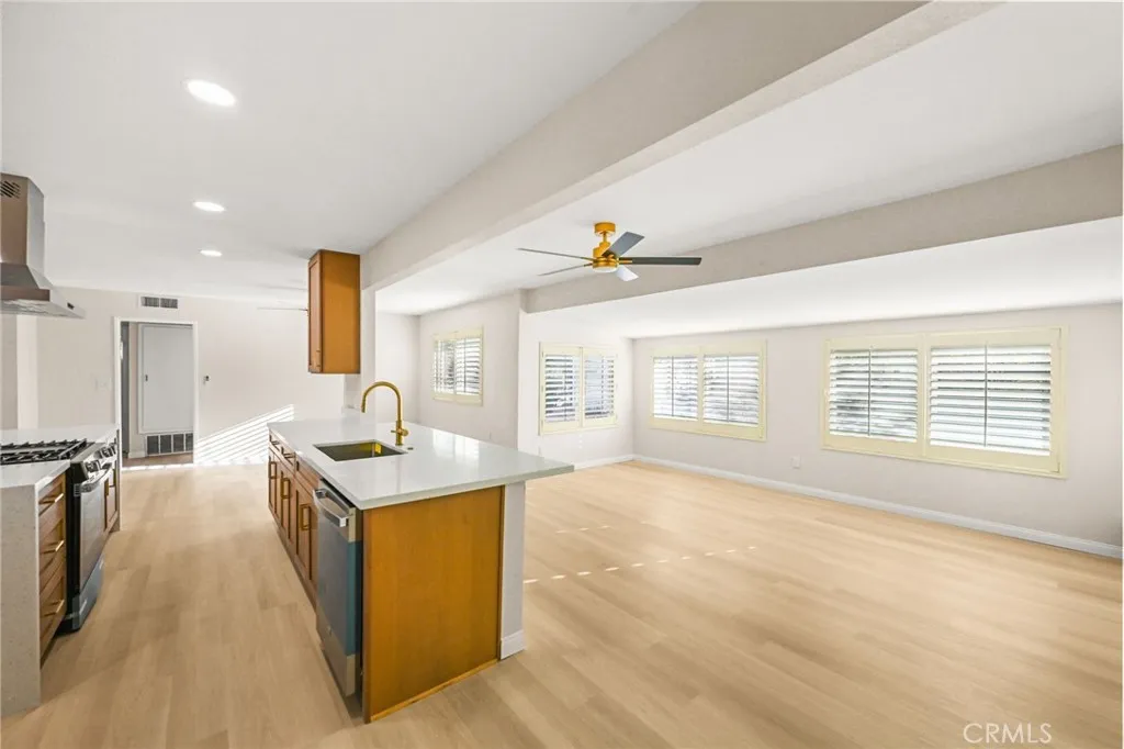 29020 Olympia, Menifee, California 92586 home-pic-15