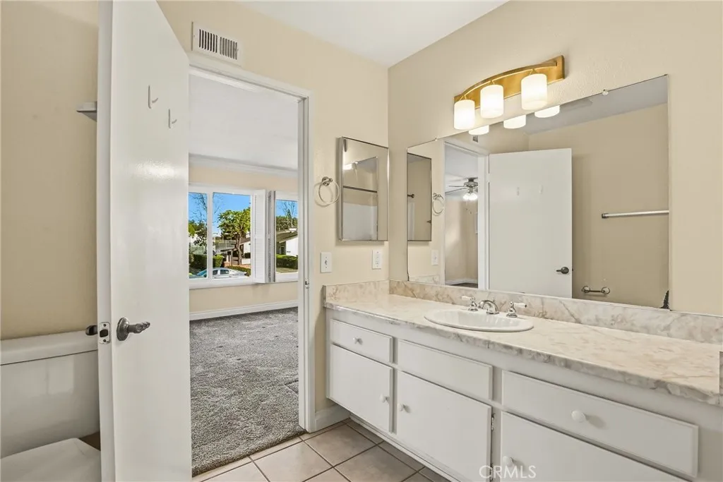 9826 Guisante Terrace, Tierrasanta, California 92124 home-pic-13