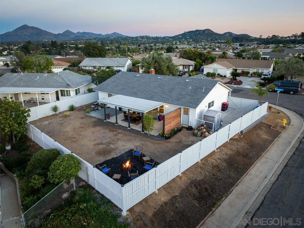 16850 Bellota Dr, San Diego, California 92128 home-pic-46