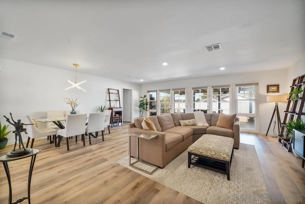 16850 Bellota Dr, San Diego, California 92128 home-pic-8