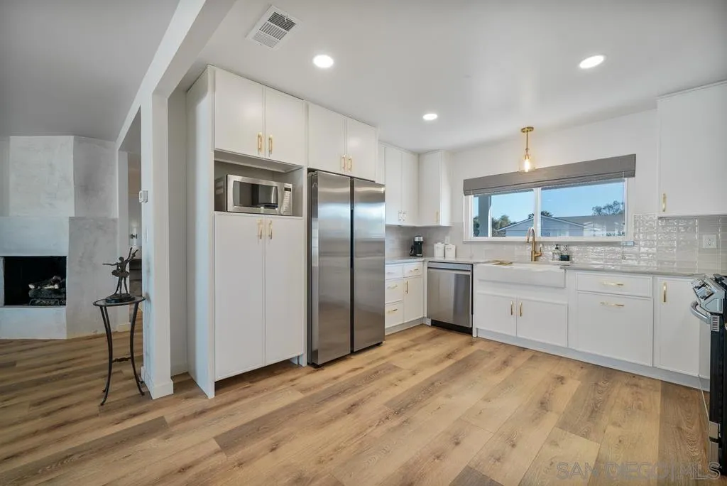 16850 Bellota Dr, San Diego, California 92128 home-pic-18