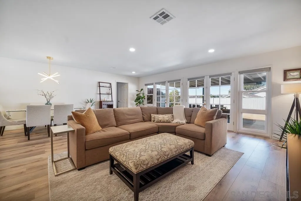 16850 Bellota Dr, San Diego, California 92128 home-pic-9
