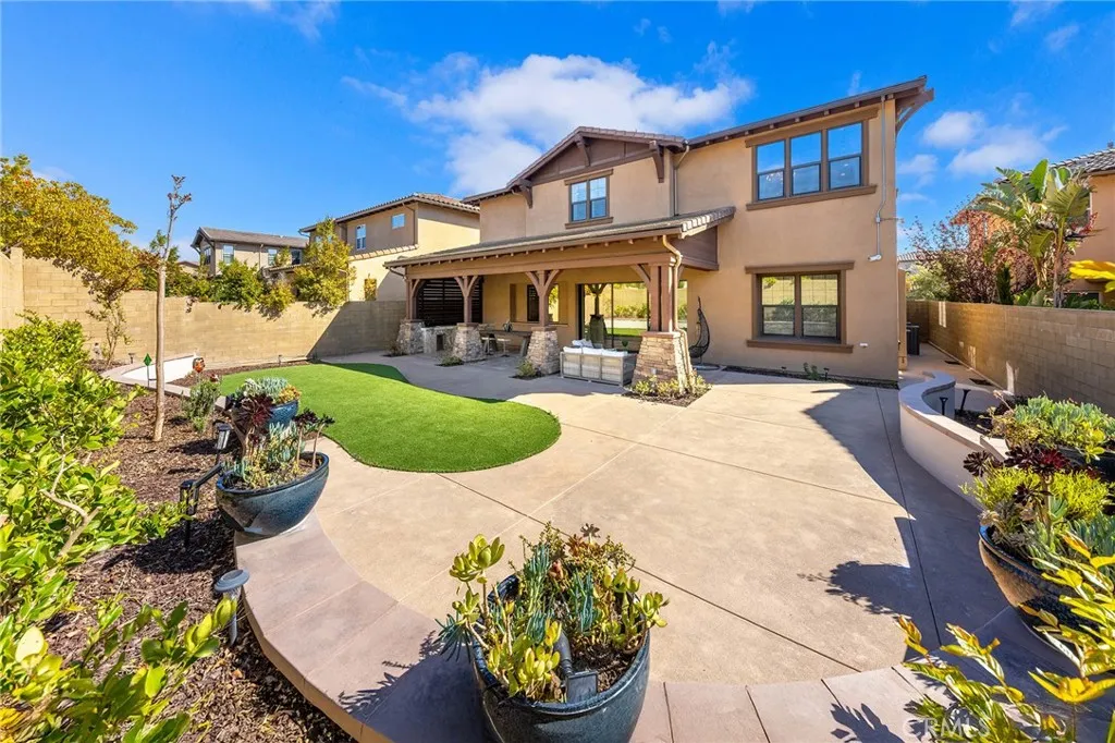 123 Calderon, Irvine, California 92618 home-pic-54
