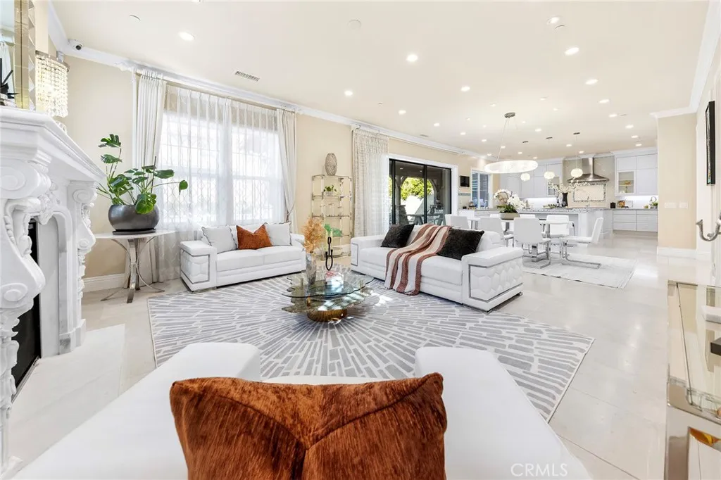 123 Calderon, Irvine, California 92618 home-pic-15