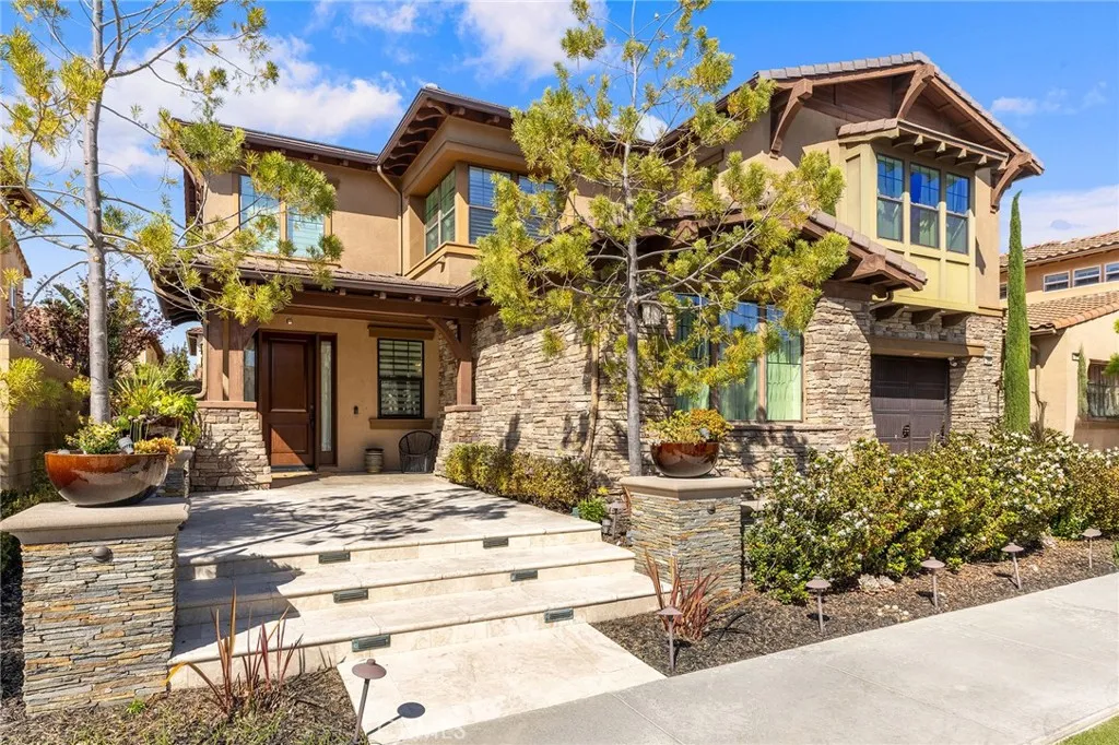 123 Calderon, Irvine, California 92618 home-pic-3