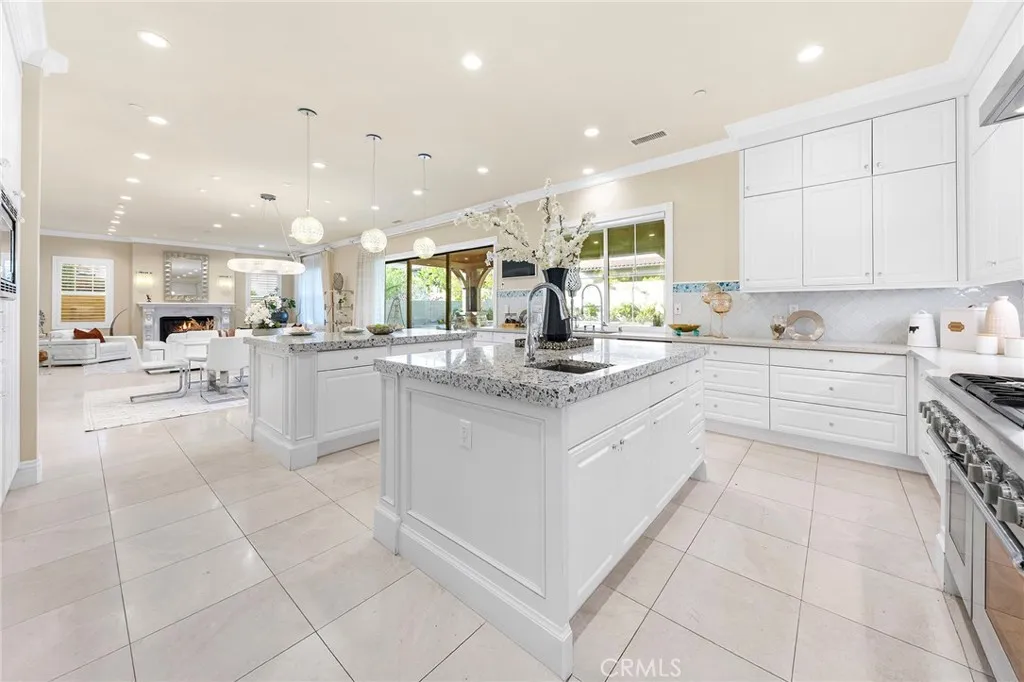 123 Calderon, Irvine, California 92618 home-pic-23