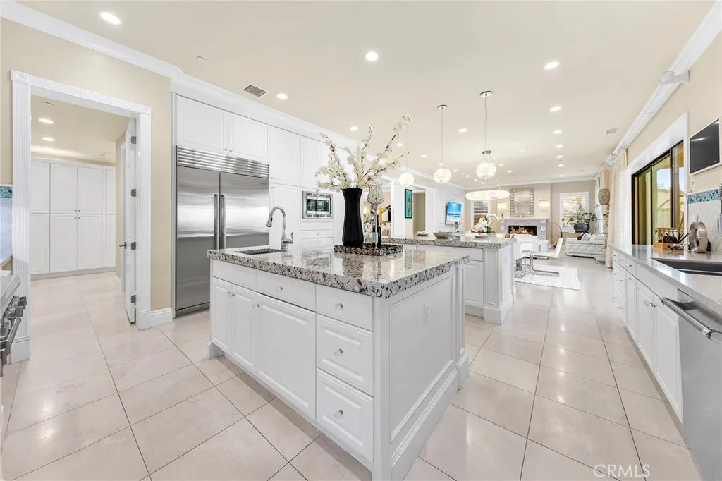 123 Calderon, Irvine, California 92618 home-pic-24