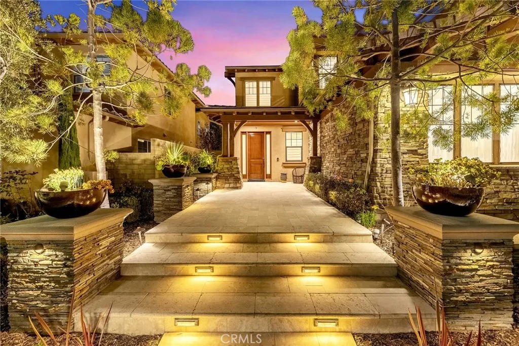 123 Calderon, Irvine, California 92618 home-pic-2