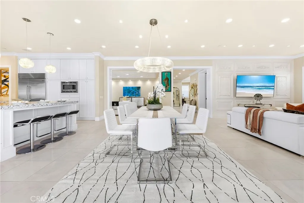 123 Calderon, Irvine, California 92618 home-pic-12
