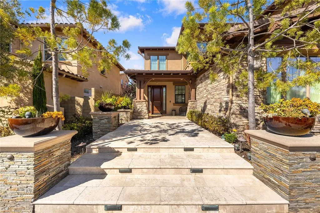 123 Calderon, Irvine, California 92618 home-pic-4