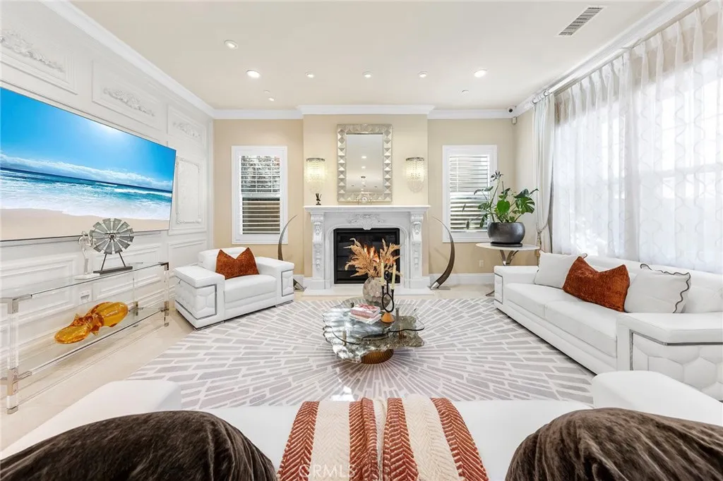 123 Calderon, Irvine, California 92618 home-pic-13