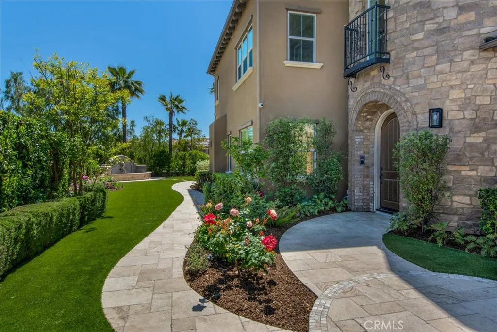 18 Sorrel, Lake Forest, California 92630 home-pic-3