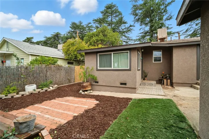 Backyard| Front Home