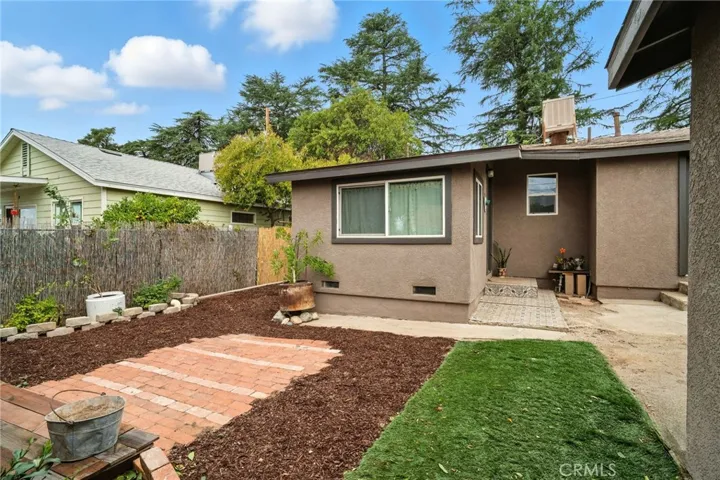 Backyard| Front Home