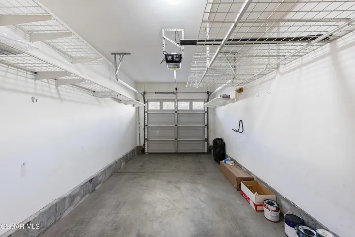 Direct Access 1 Car Garage