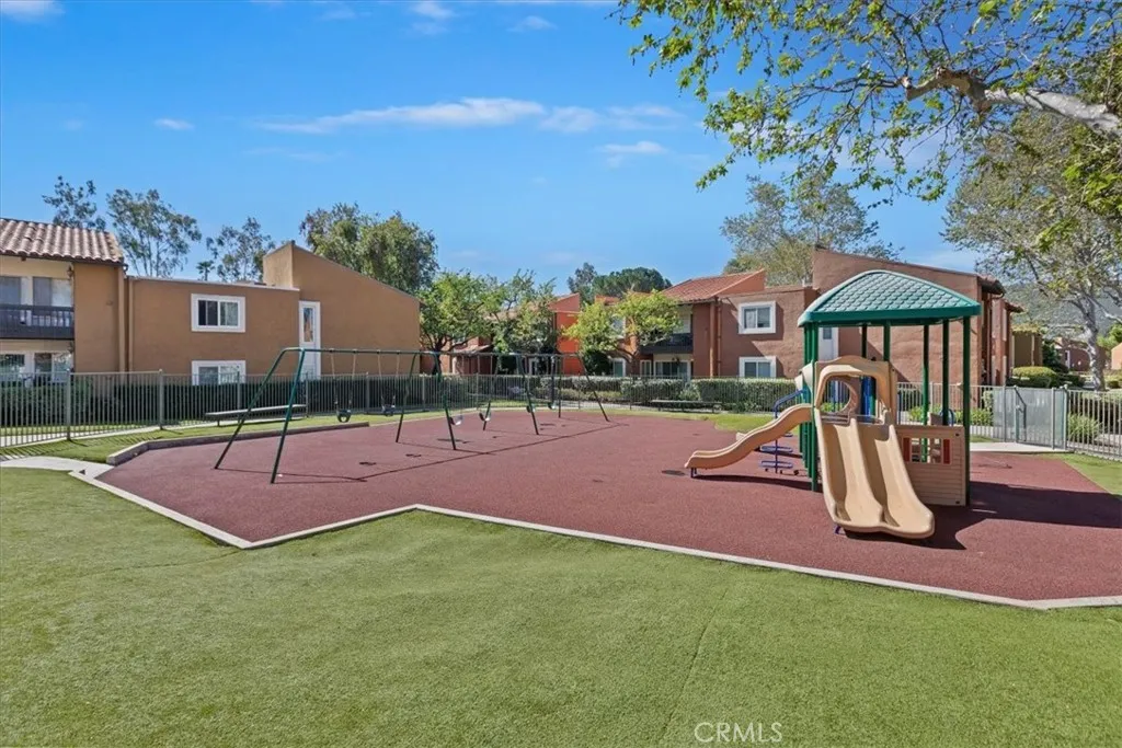 17099 W Bernardo 203, San Diego, California 92127 home-pic-31