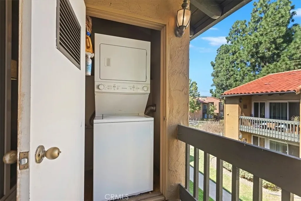 17099 W Bernardo 203, San Diego, California 92127 home-pic-21